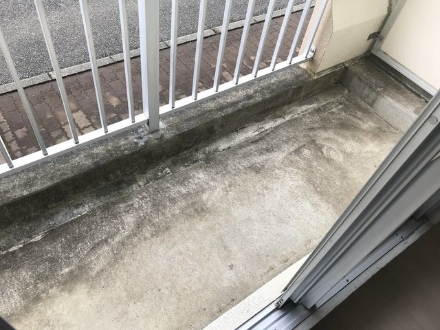 18/24 バルコニー