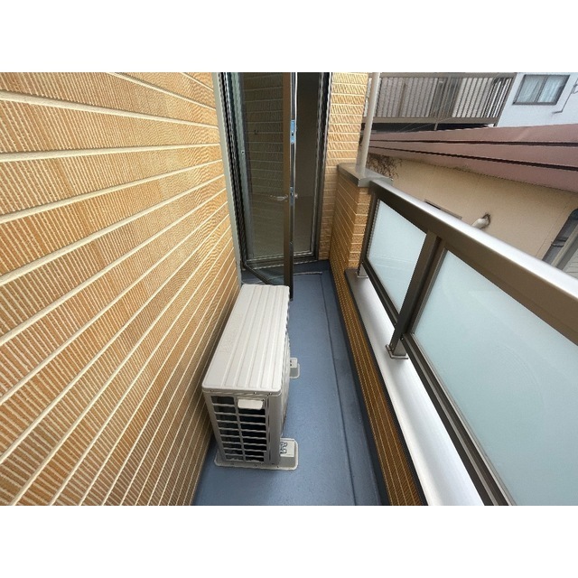 19/28 バルコニー