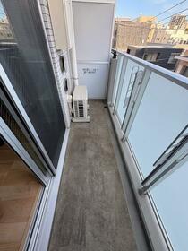 14/16 バルコニー