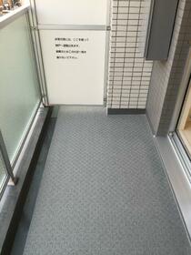 13/13 バルコニー