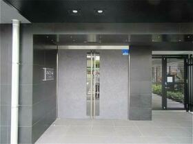 4/5 エントランス