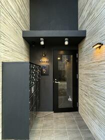 3/3 エントランス