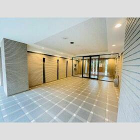 15/16 エントランス