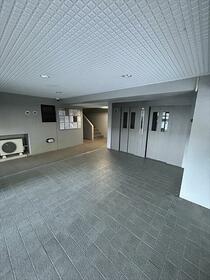 4/4 エントランス