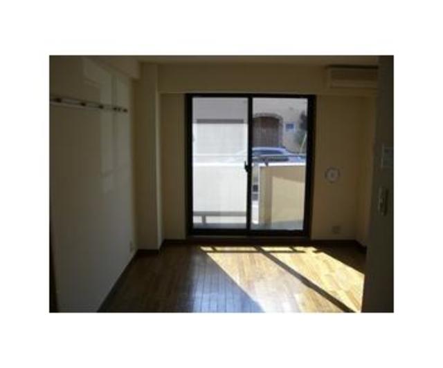 13/30 リビング/ダイニング