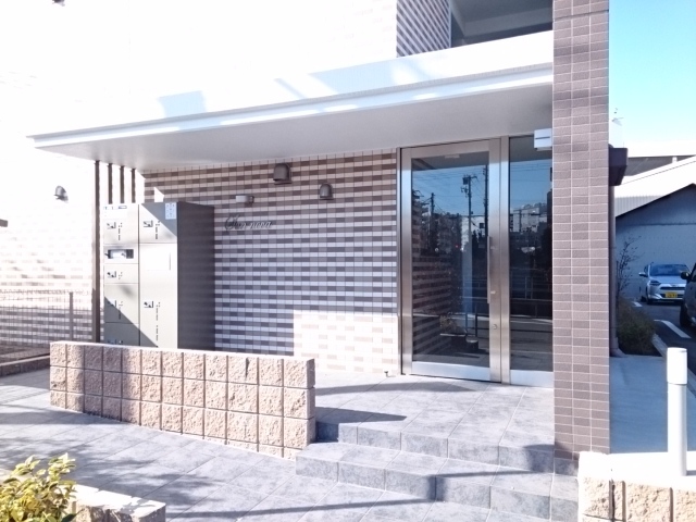 14/20 エントランス