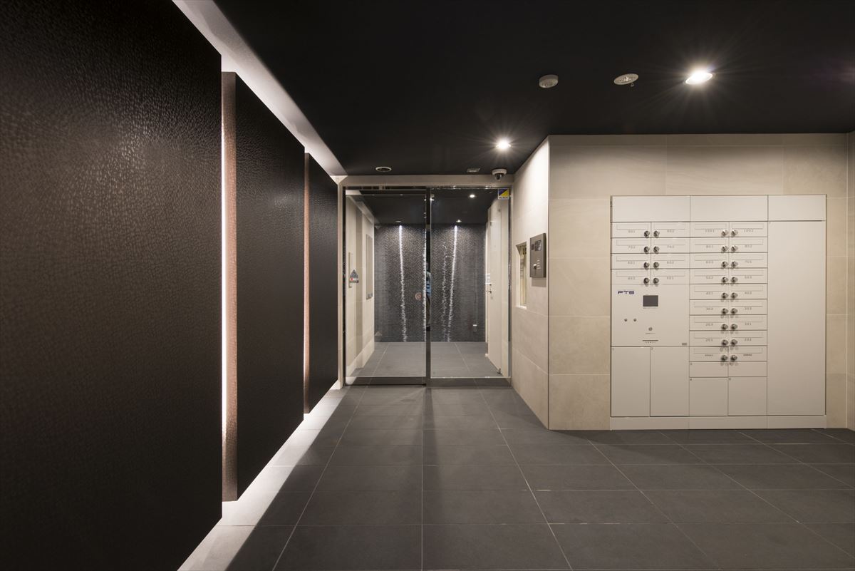 15/20 エントランス