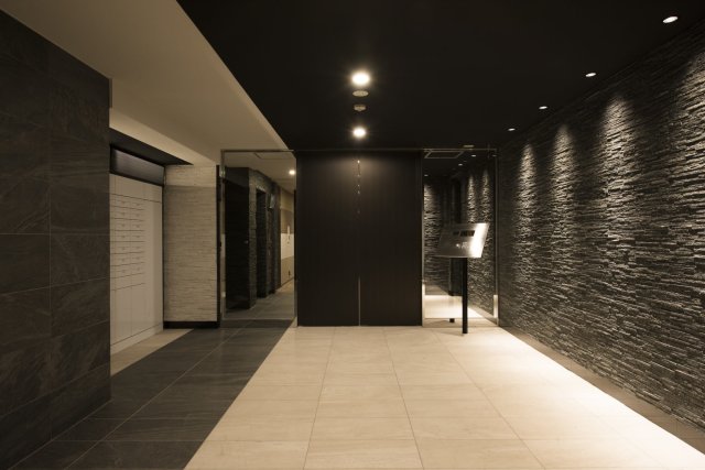 17/20 エントランス