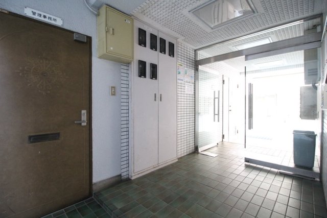 3/4 エントランス