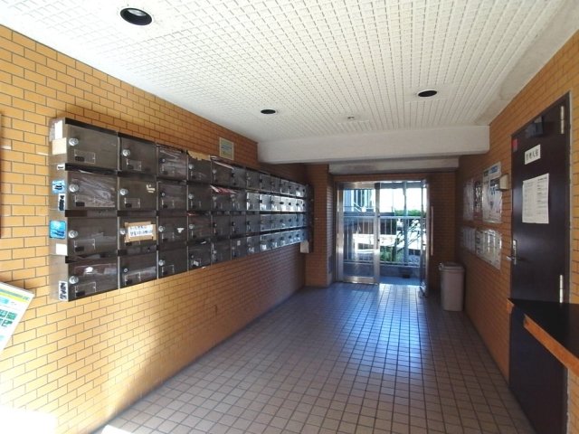 9/10 エントランス