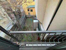 13/16 バルコニー