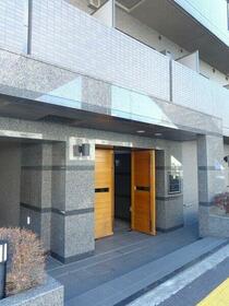 15/16 エントランス