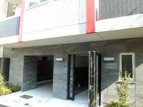 16/16 エントランス