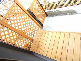 13/16 バルコニー