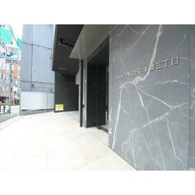 3/3 エントランス