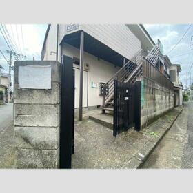 15/15 エントランス