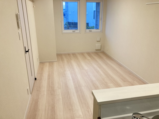 13/29 リビング/ダイニング