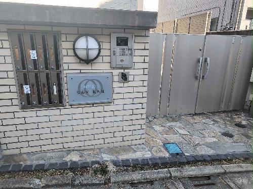 14/14 エントランス