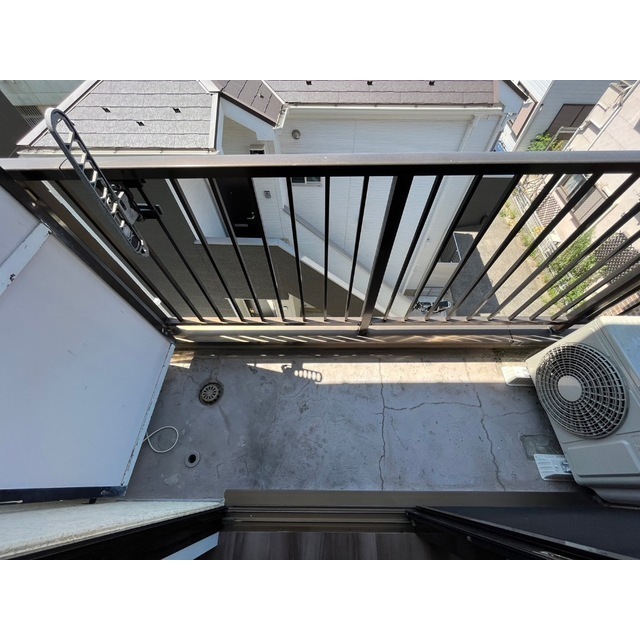 15/18 バルコニー