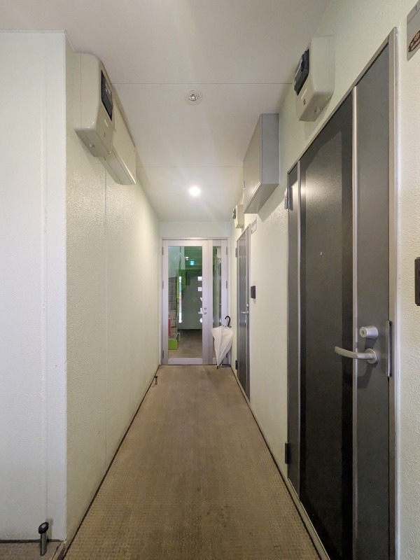 15/17 エントランス