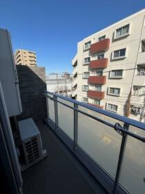 13/16 バルコニー