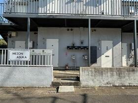 16/16 エントランス