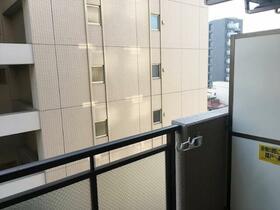 8/10 バルコニー