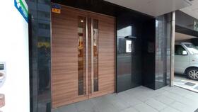 4/4 エントランス