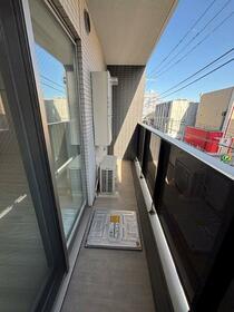 13/16 バルコニー