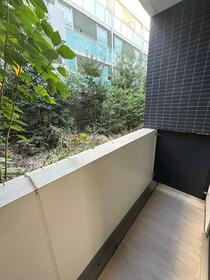 13/16 バルコニー