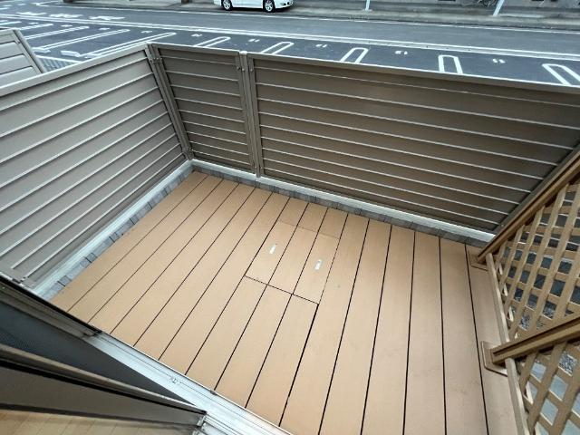 18/22 バルコニー