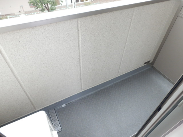 18/30 バルコニー