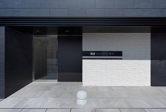 29/29 エントランス