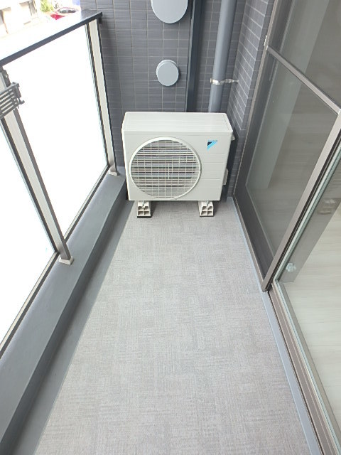 15/27 バルコニー