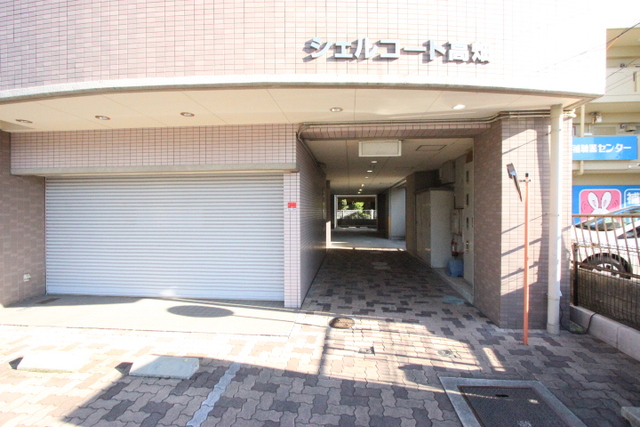 2/10 エントランス