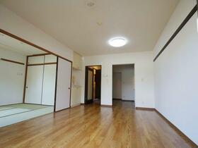 3/17 リビング/ダイニング