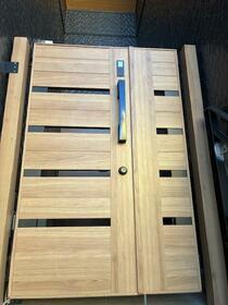 5/5 エントランス