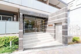 4/5 エントランス