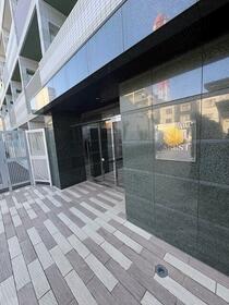 2/2 エントランス