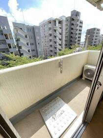 13/16 バルコニー