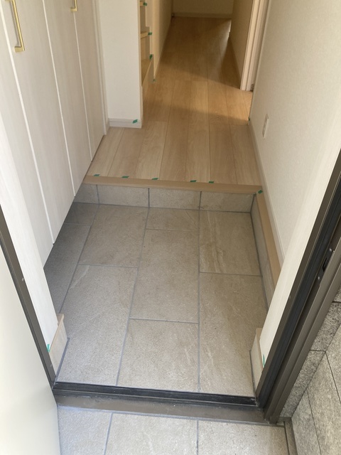 13/29 玄関