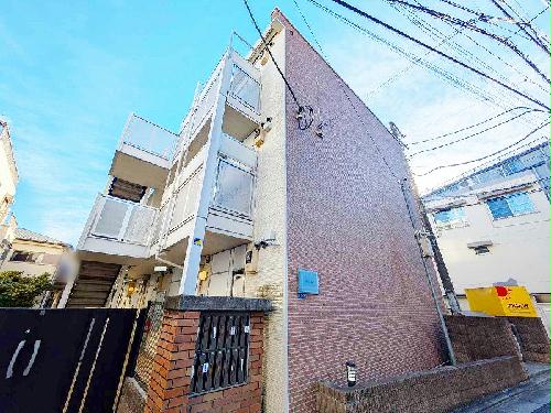 13/21 エントランス