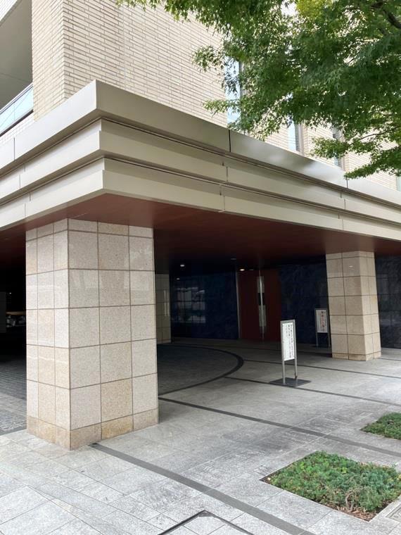 14/21 エントランス