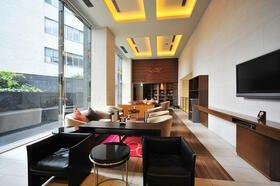 15/16 エントランス