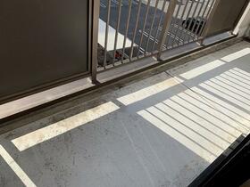 13/16 バルコニー