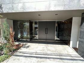 4/4 エントランス