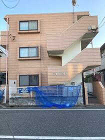 16/16 エントランス