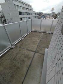 11/11 バルコニー