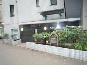 15/16 エントランス