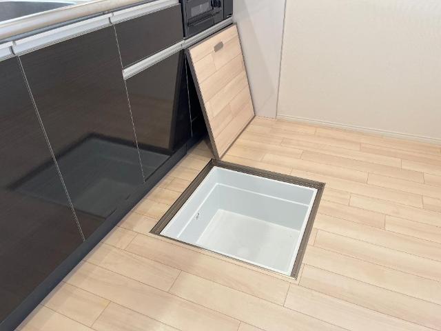 19/27 バルコニー